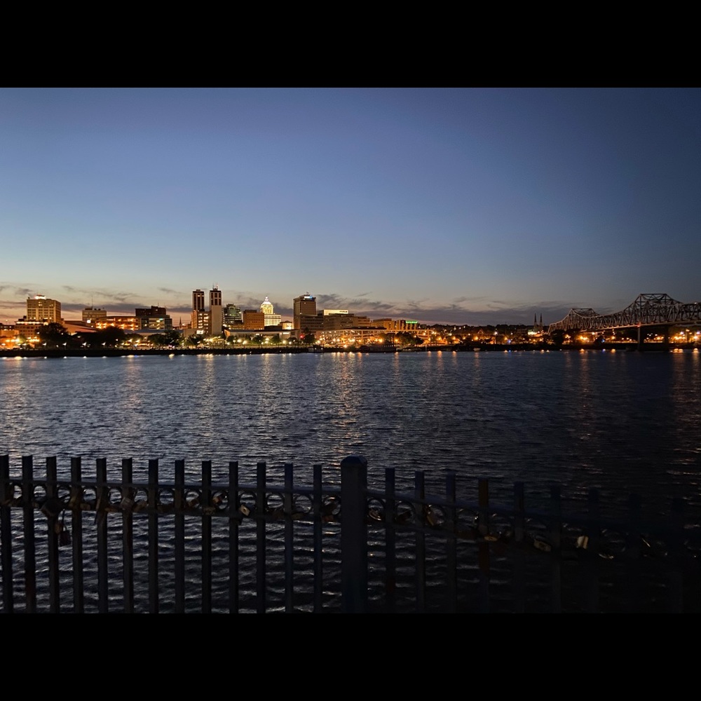 Meet your Posher, Rebecca